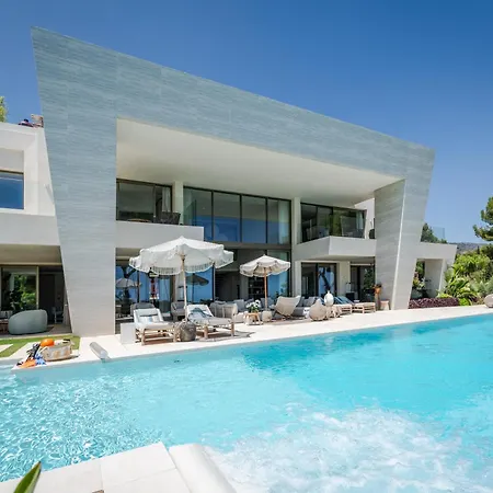 La 5 Bedroom In Sierra Blanca, *