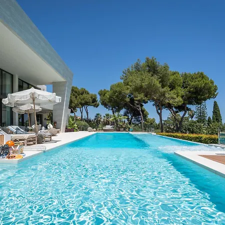 La 5 Bedroom In Sierra Blanca, Villa