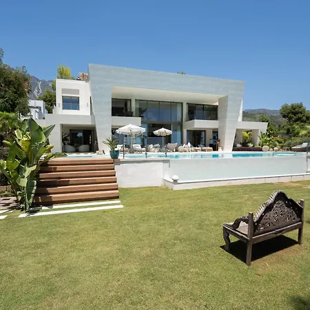 Villa La 5 Bedroom In Sierra Blanca,