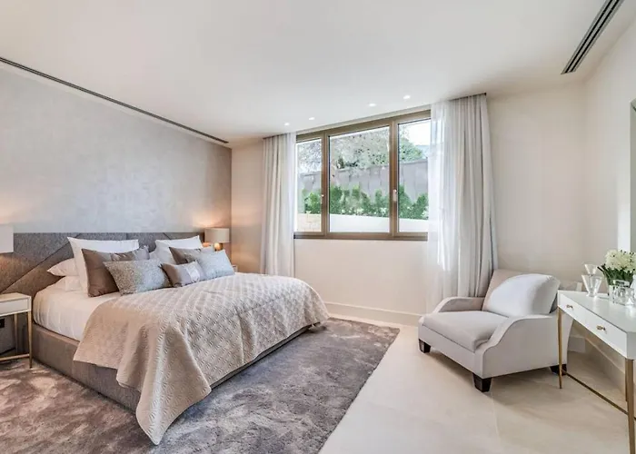 La 5 Bedroom In Sierra Blanca, *